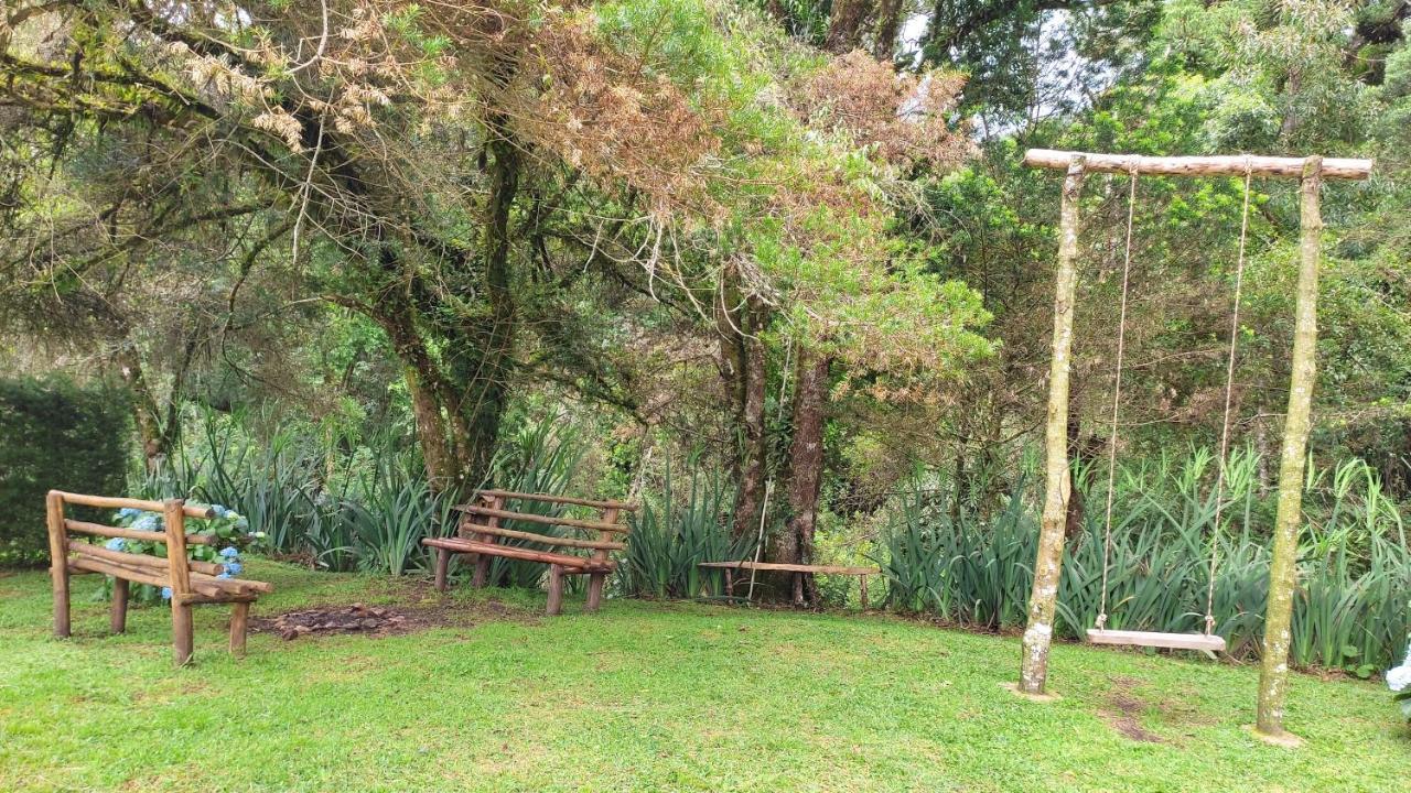 Casa A 14 Km De Goncalves Villa Exteriör bild