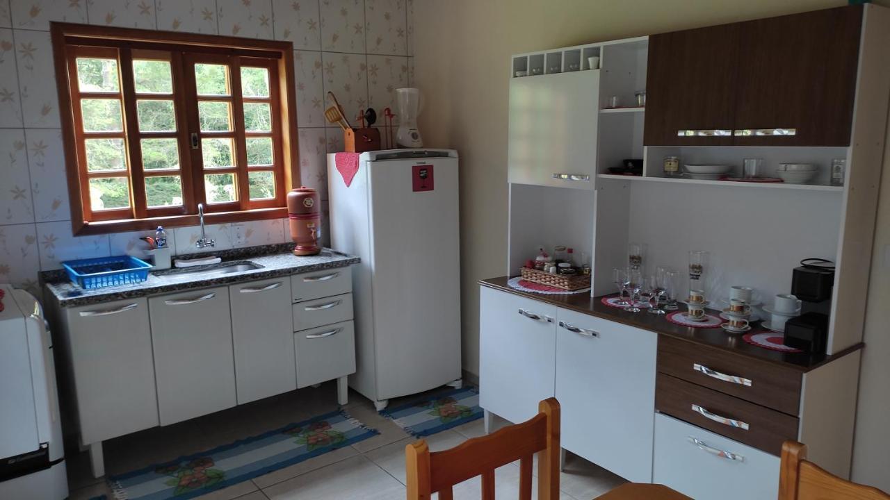 Casa A 14 Km De Goncalves Villa Exteriör bild